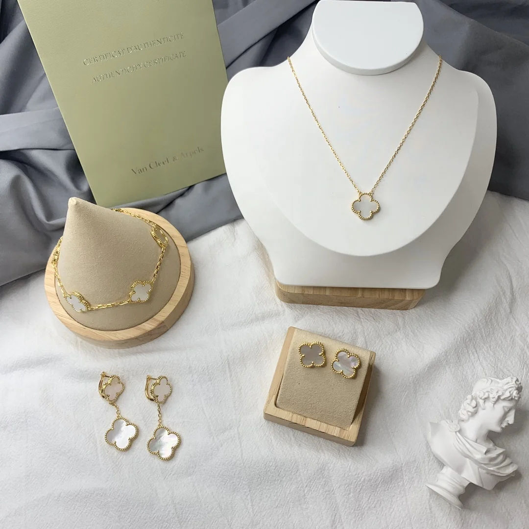 

Aimgal jewelry 2021 new mothers day gifts German S925 sterling silver plated heavy goldclover jewelry set