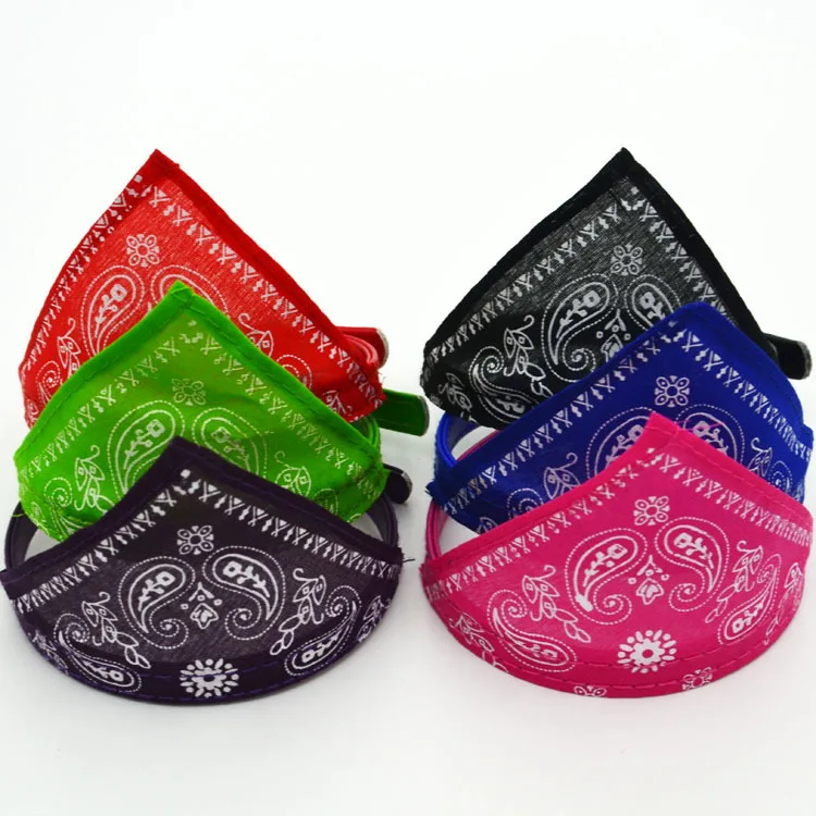 

Manufacturer wholesale small PU pet dog collar printed triangle towel pet products