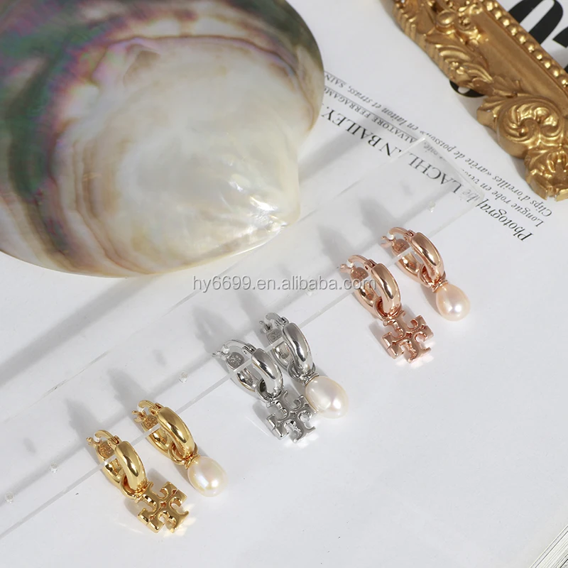 

Popular Design Pearl Earrings For Selling Online Cubic 18k gold plated Beautiful Stud Earrings For Women, Silver color