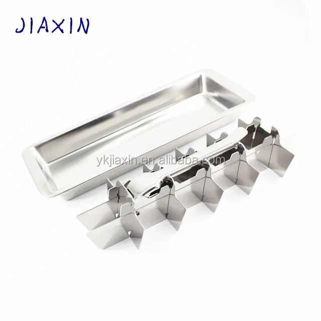 ICE CUBE TRAY 03.jpg