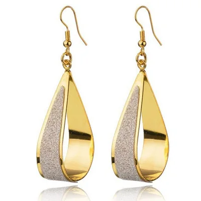 

2021 Water Droplets Actress Joker Earrings Fashionable And Cute Earrings Long Nail Jewelry For Woman, Picture shows