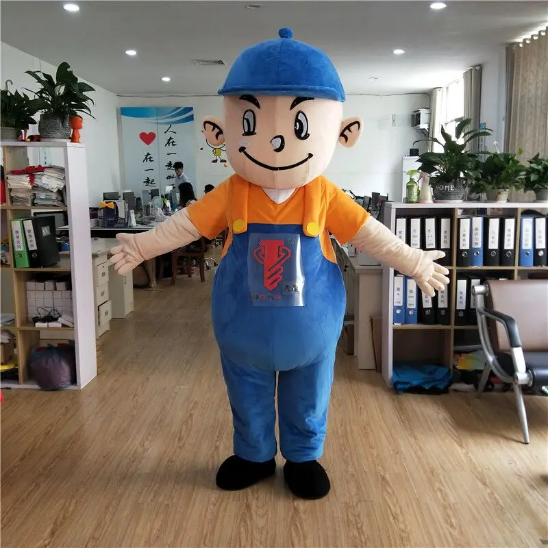 lovely worker 04.jpg