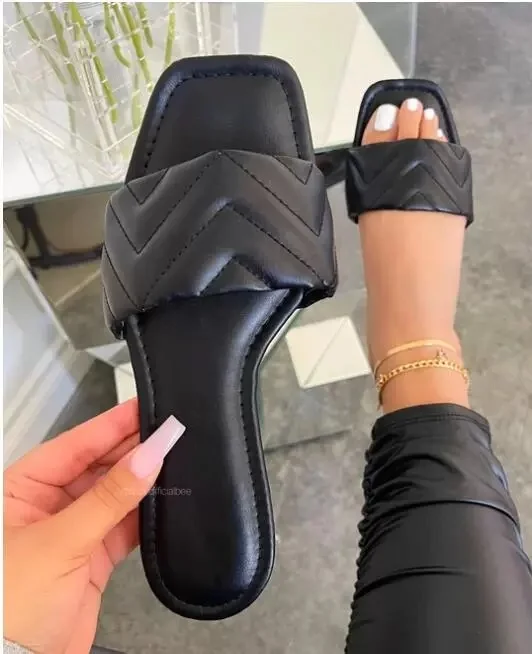 

2021 New trendy wholesale square toe sandals leather PU slides for women and ladies casual flat shoes, 4color as picture
