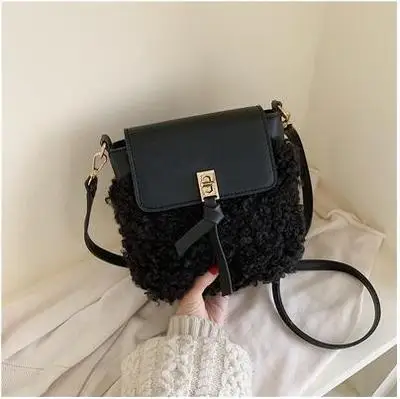 

Popular products 2021 fur big bags women handbags ladies large shoulder plush woman bag