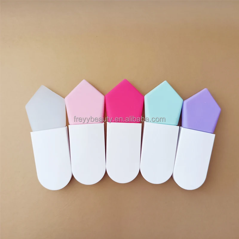 

Single Packed Cosmetic Mini Face Mask Brush Silicone Clay Beauty Mask Brush with Spatula 61mm