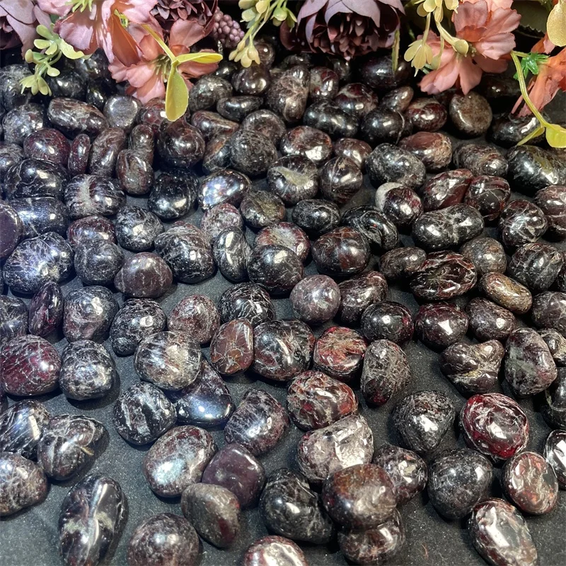 Crystal Tumbled Stone Natural Reiki Gravel Stone Red Garnet Tumbled Stone for Healing