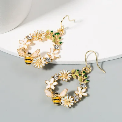

2021 Classic Makersland Inlaid Diamond Bee Earrings Silver Butterfly Earrings Flower Drop Earrings