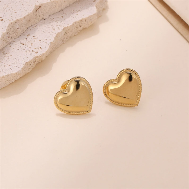 

Fashion New Product 18k Gold Plated Love Stainless Steel Stud Earrings For Women