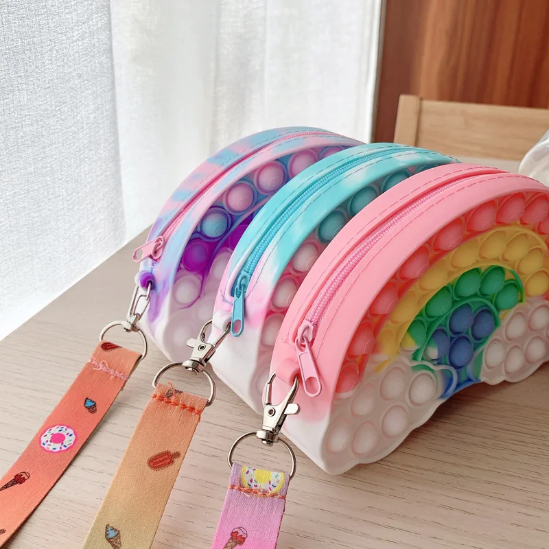

New Fashion Kids Soft Rainbow Cloud Push Bubble Poppet Crossbody Hand Money Bag Fidget Toy Pop It Coin Purse For Girls, 5 colors