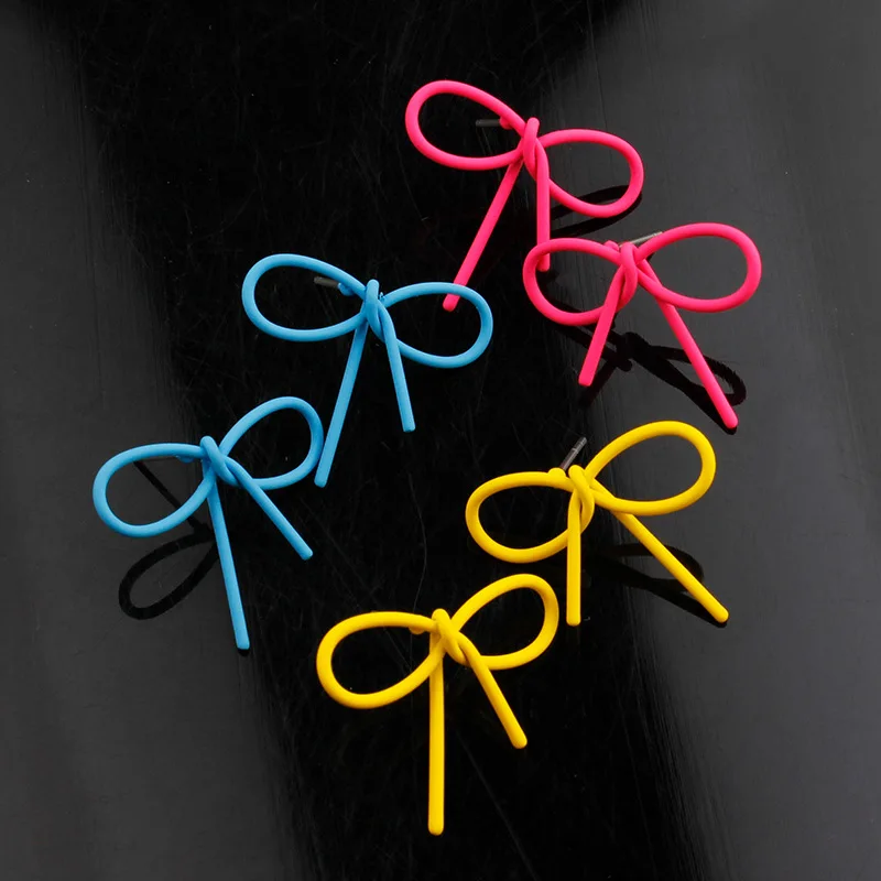 

OUYE 2021 New Korean ins Style Personality Simple Bow Alloy Earrings Female Cute Colorful Butterfly Earrings