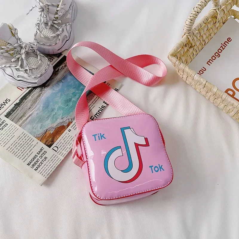 

2021 Fashion Cartoon Tiktok Pattern Small Change Bag Little Girls Coin Purse Tik Tok Kid Purses and Mini Wallet Bag For Student, As picture