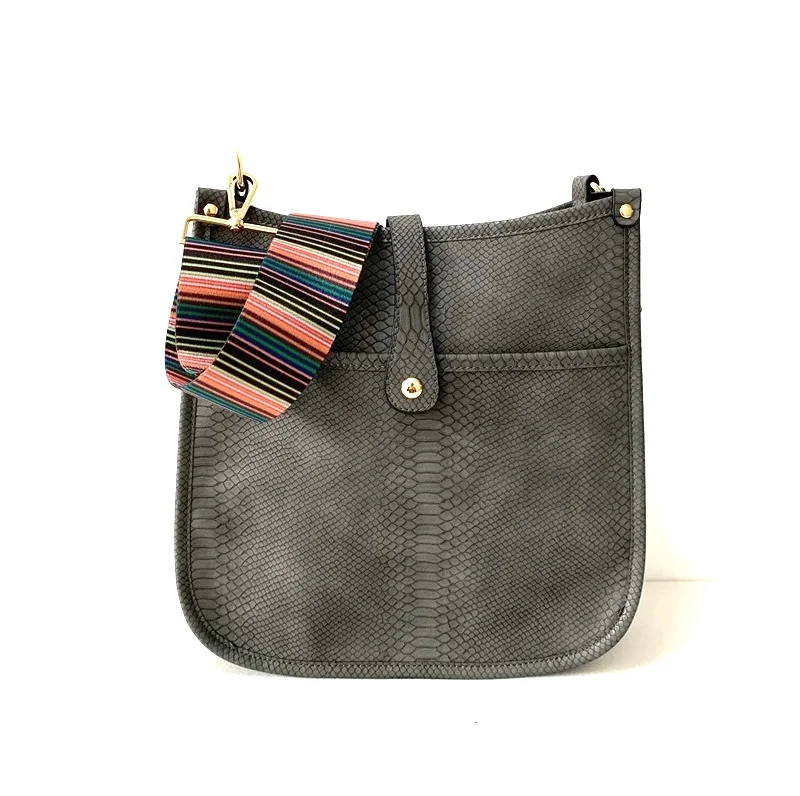 

chic shoulder bag fashion distressed wash feel vintage vegan leather messenger ins crossbody bag female, As photo show