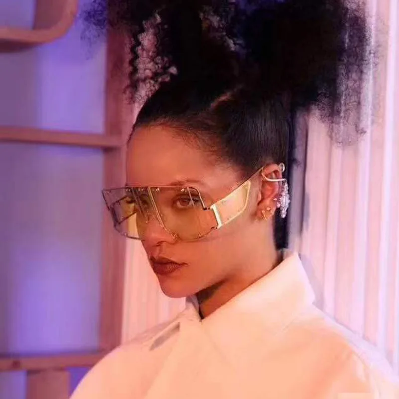 

Fashion Square Sunglasses Women New Oversized Mirror Men Shades Glasses Luxury Brand Metal Rivet Trend Unique Female Eyewear