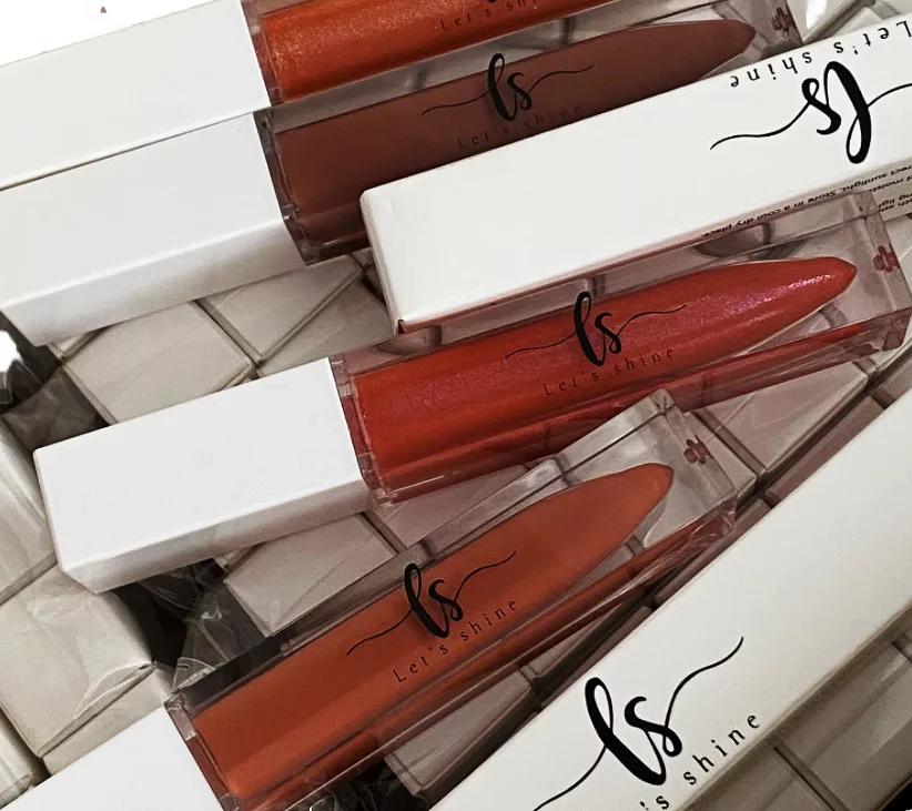 New Design Plumpering Lip Gloss Custom Logo Private Label Cosmetics Vegan Lipgloss Makeup Brand