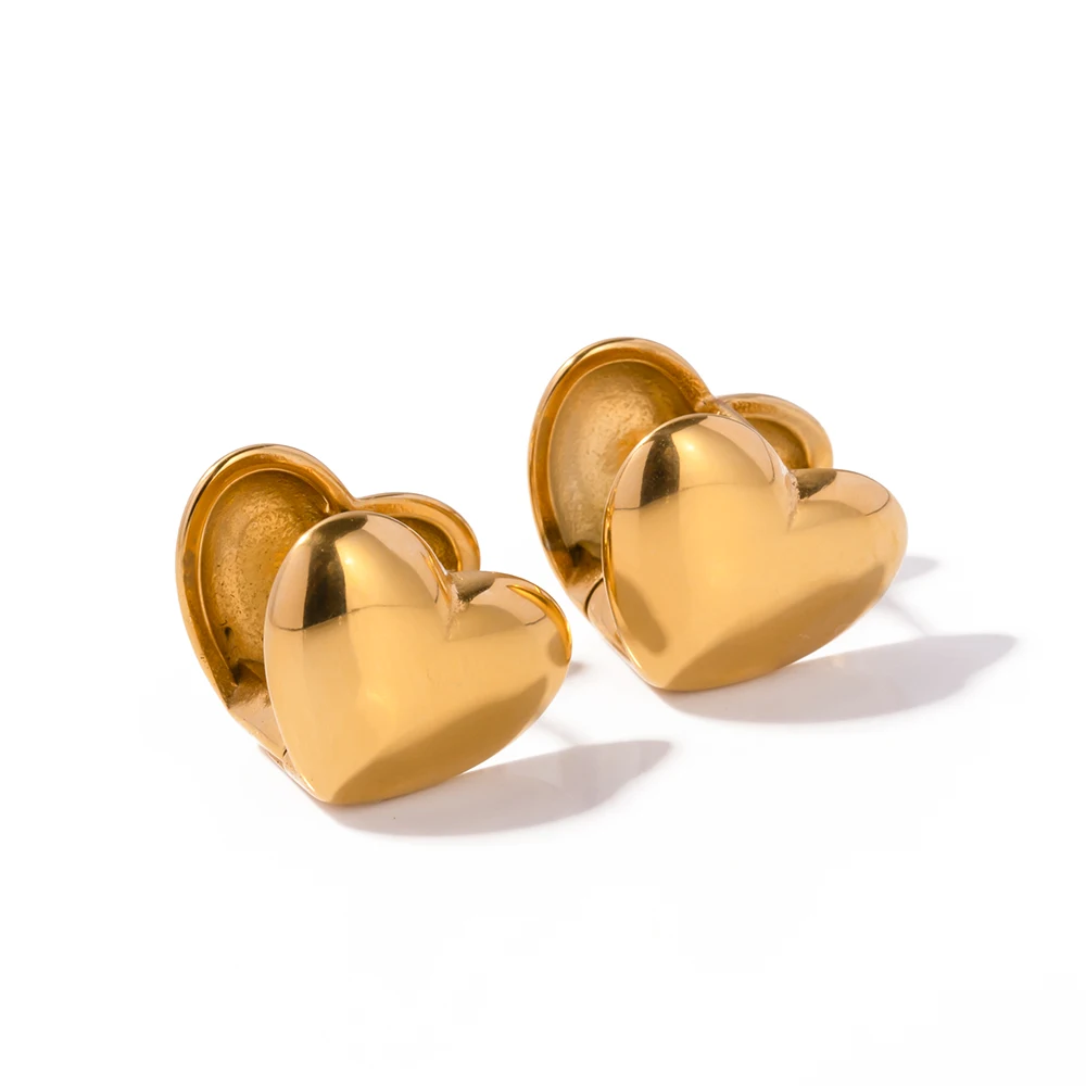 

J&D New Arrival Gold Plated Luxury Earrings Women Stainless Steel Heart Shape Ear Cuff Stud Earrings