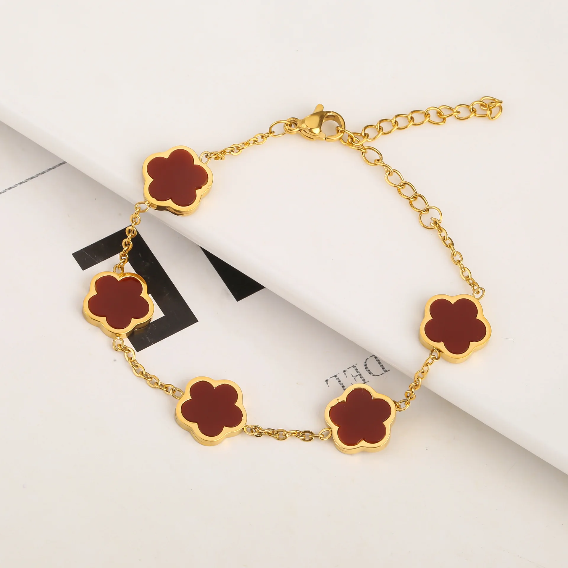 

Wholesale Lucky 5 Piece Clover Bangles Stainless Steel Fashion Jewelry Bracelet For Women