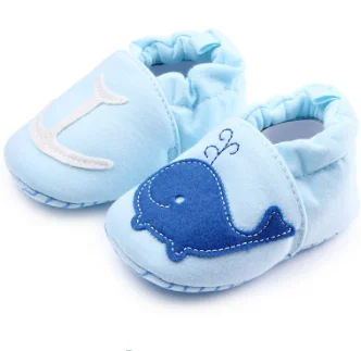 Beautiful Cute Candy Color Warm Woolen Cloth Soft Sole Toddler Baby Shoes for Boys and Girls factory