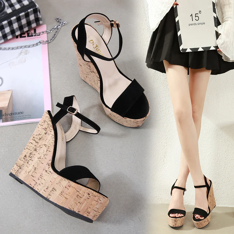 

Fashion trend in Europe and the United States simple comfortable slope heel sandals have done 42