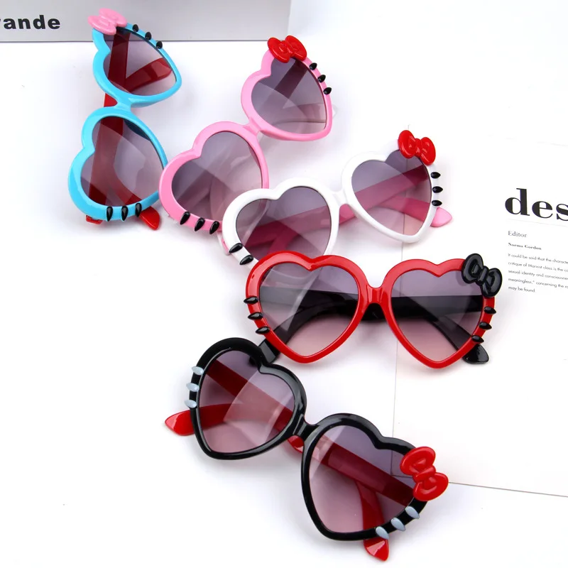 

Fashion Children Heart Shape Eyeglasses Custom Logo Cute Boys and Girls Glasses Summer Beach Trendy Kids Sunglasses