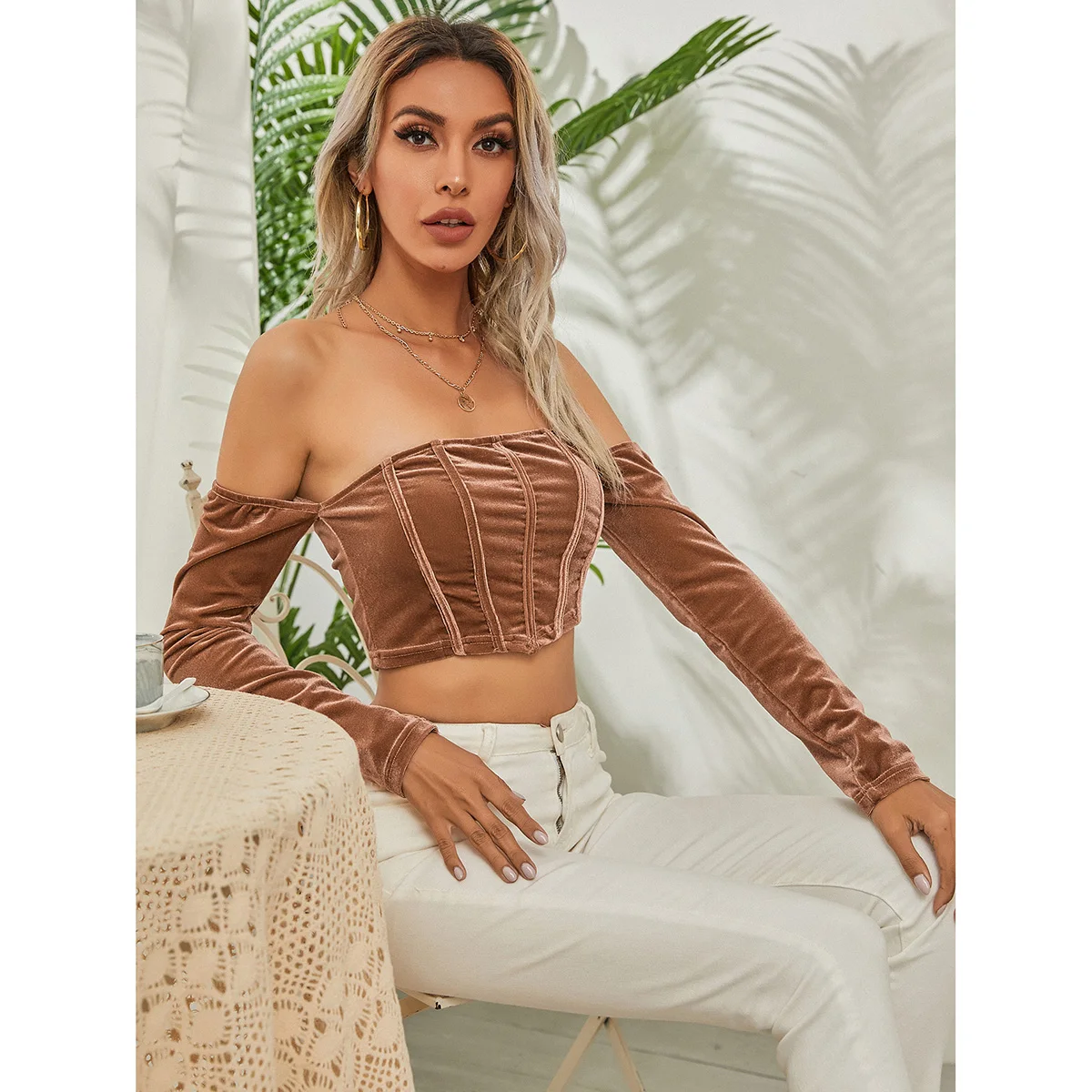 

2021 spring and summer new fashion trendy tops wear European and American style tube top and one shoulder sexy slim top, Brown