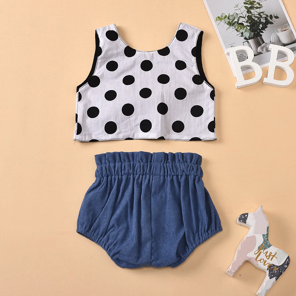 

Summer Girls Sleeveless Polka Dot Print Tied Back Tops Pure Color Shorts Suit