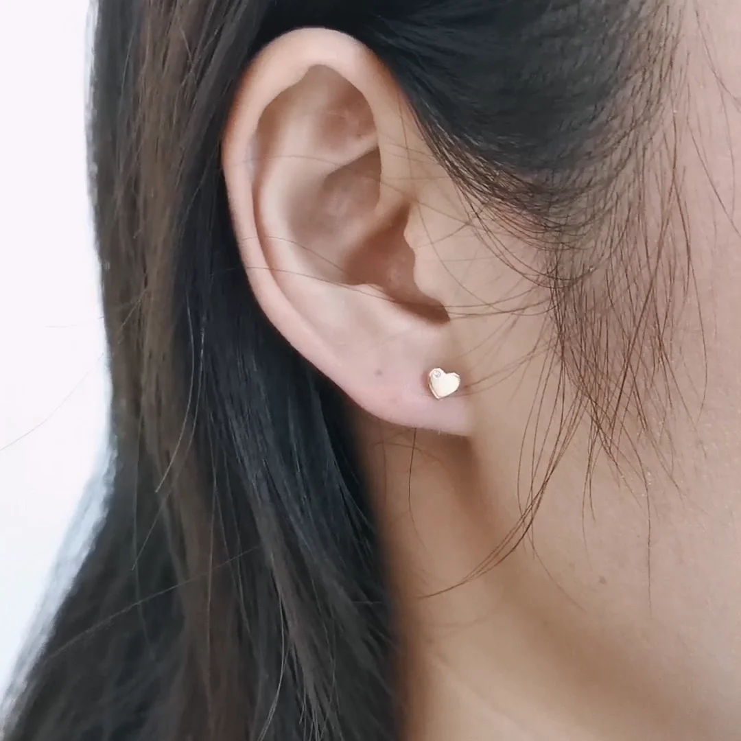 14K White Gold Heart Stud Earrings Ear Jewelry 