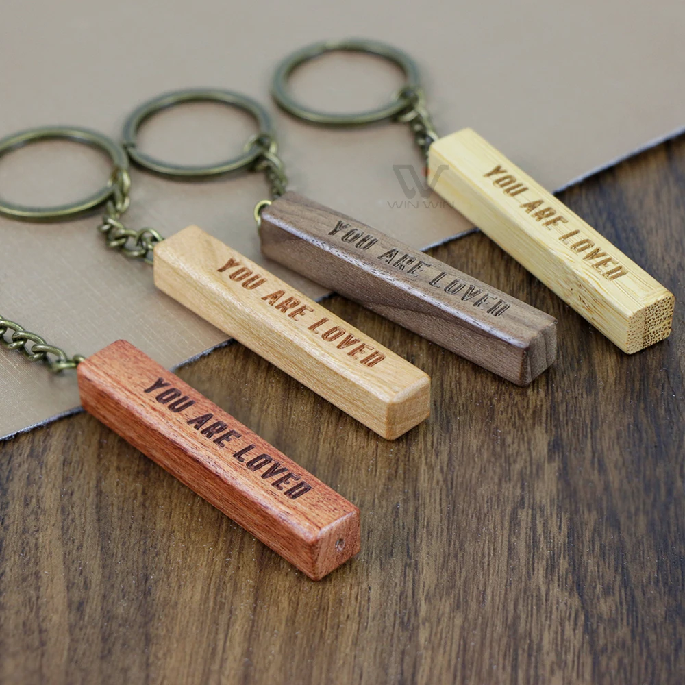 

2024 Fashion Online Customization Strip Key Chains Engrave Logo Wood Keyring Blank DIY Acrylic Keyring
