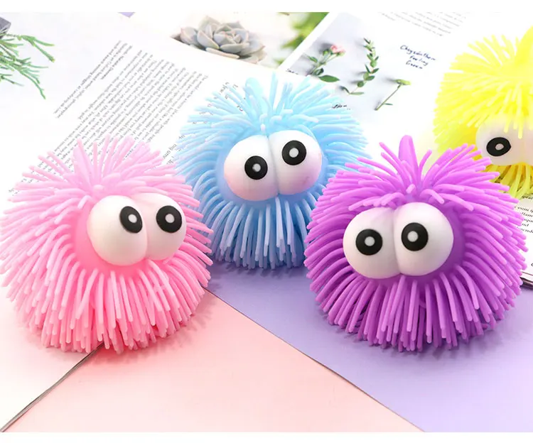 Glowing Luminous Led Light Up Toys Smile Face Puffer Ball For Children