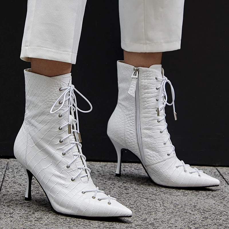 

WETKISS Drop Shipping Business Warm Plush Liner Women Winter Boots Ankle Bootie High Heel Leather Boots Lace Up Boots for Lady, Black, white