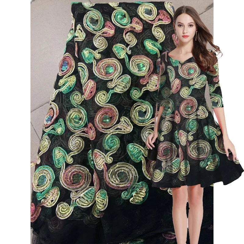 

New embroidery products clothing accessories embroidery plate flower embroidery color high-end dress materials new products
