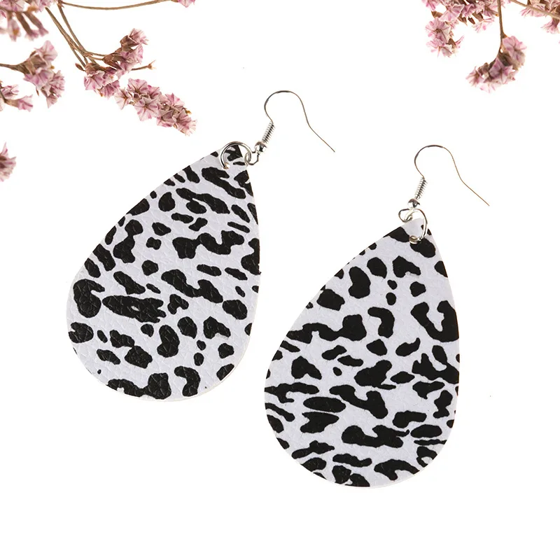 

Wholesale Hot Sale Leopard Leather Drop Earrings Print Cow Dot Leather Earrigns, Picture shows/custom color