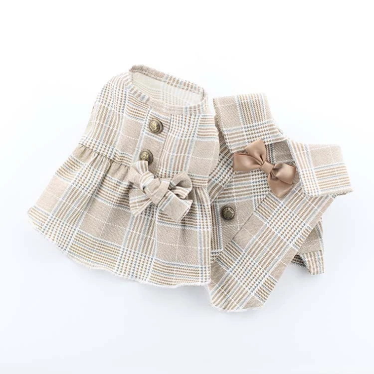 

2021 new wholesale spring and summer little fresh khaki cat and dog dress pet clothes apparel