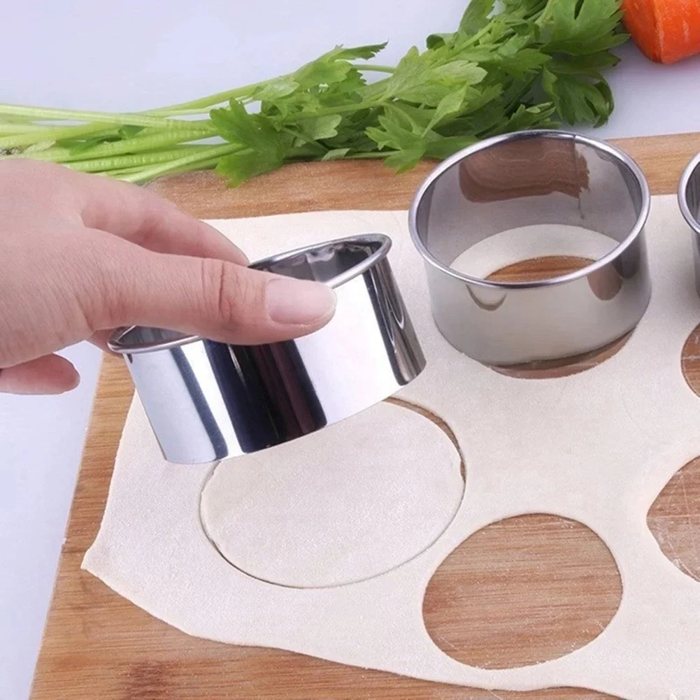 

12-pcs Round Biscuit Cutter Mold Stainless Steel Pastry Dough Cutting Kitchen Home DIY Baking Mold 6/7/8/9/10 cm Cutting Tools, Stainless steel cake mold ,colored cake mold