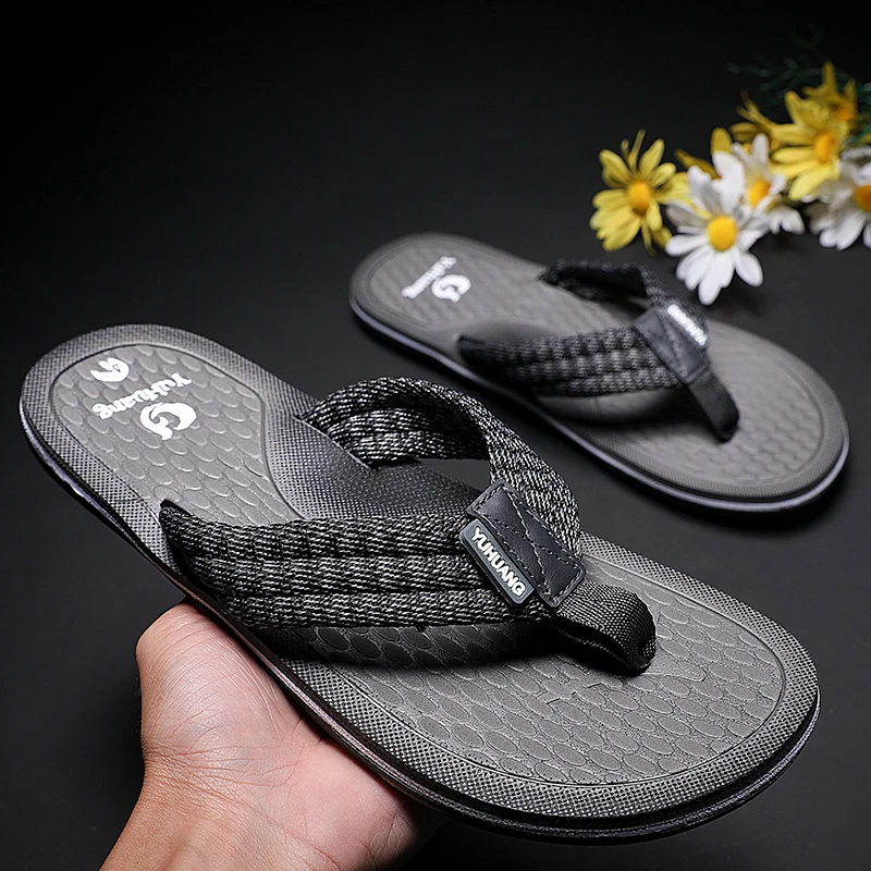 

Hot sale outdoor custom cheap fashion crogs chappals slippers for men men's slippers