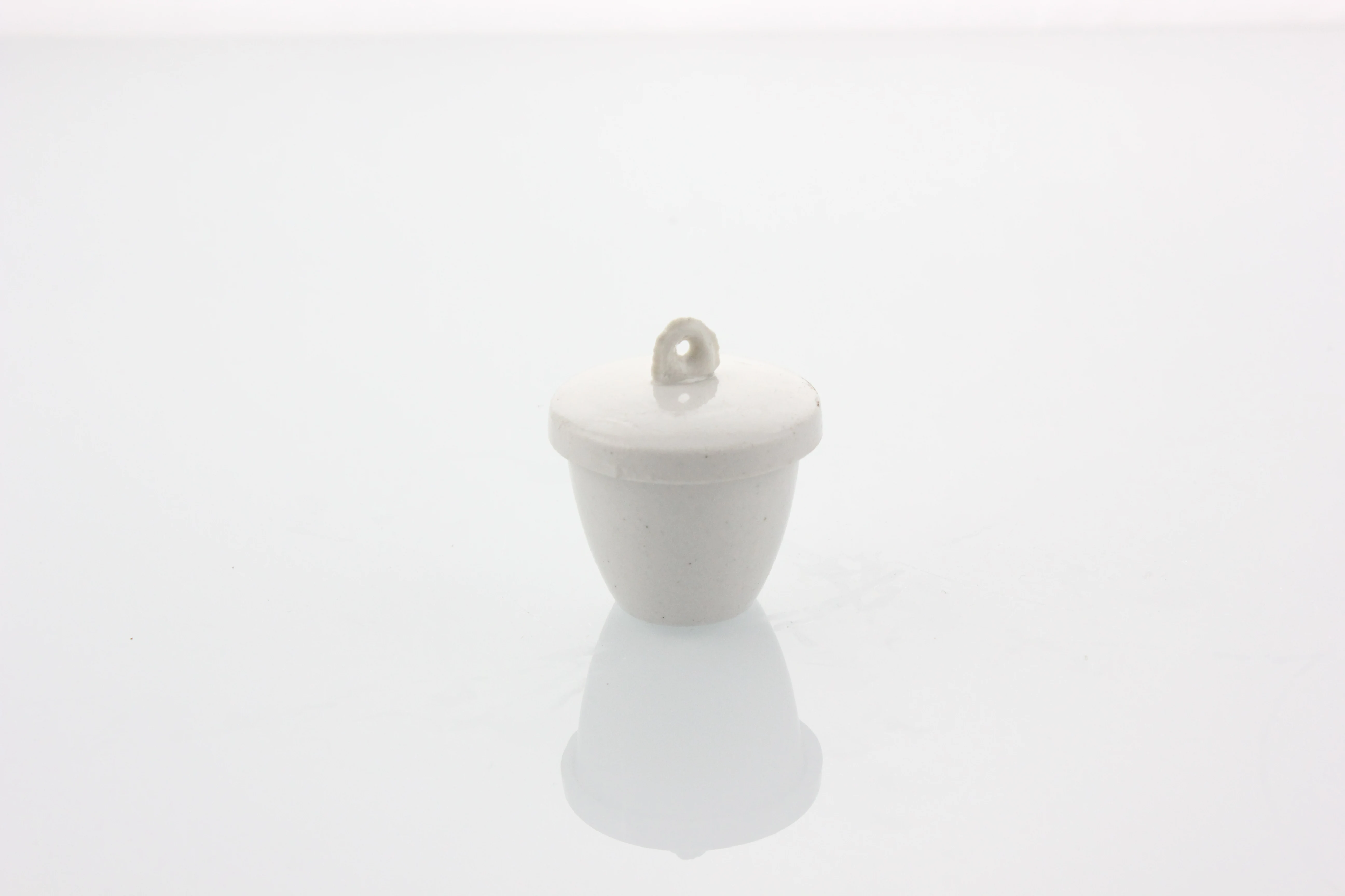 
High temperature alumina combustion ceramic crucible 