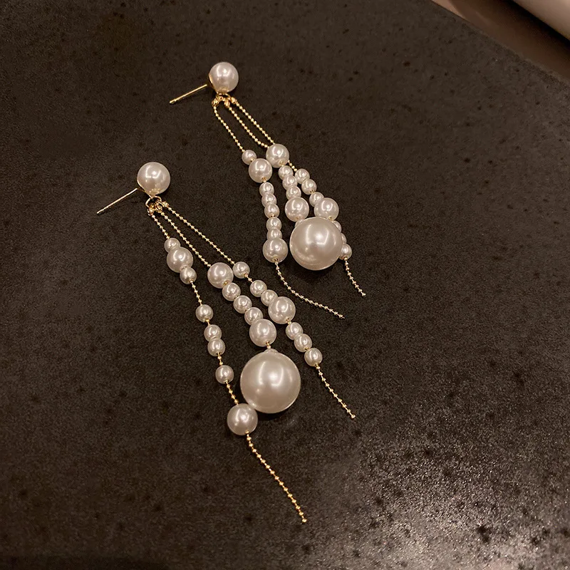 

fashion trendy pearl dangle earrings women