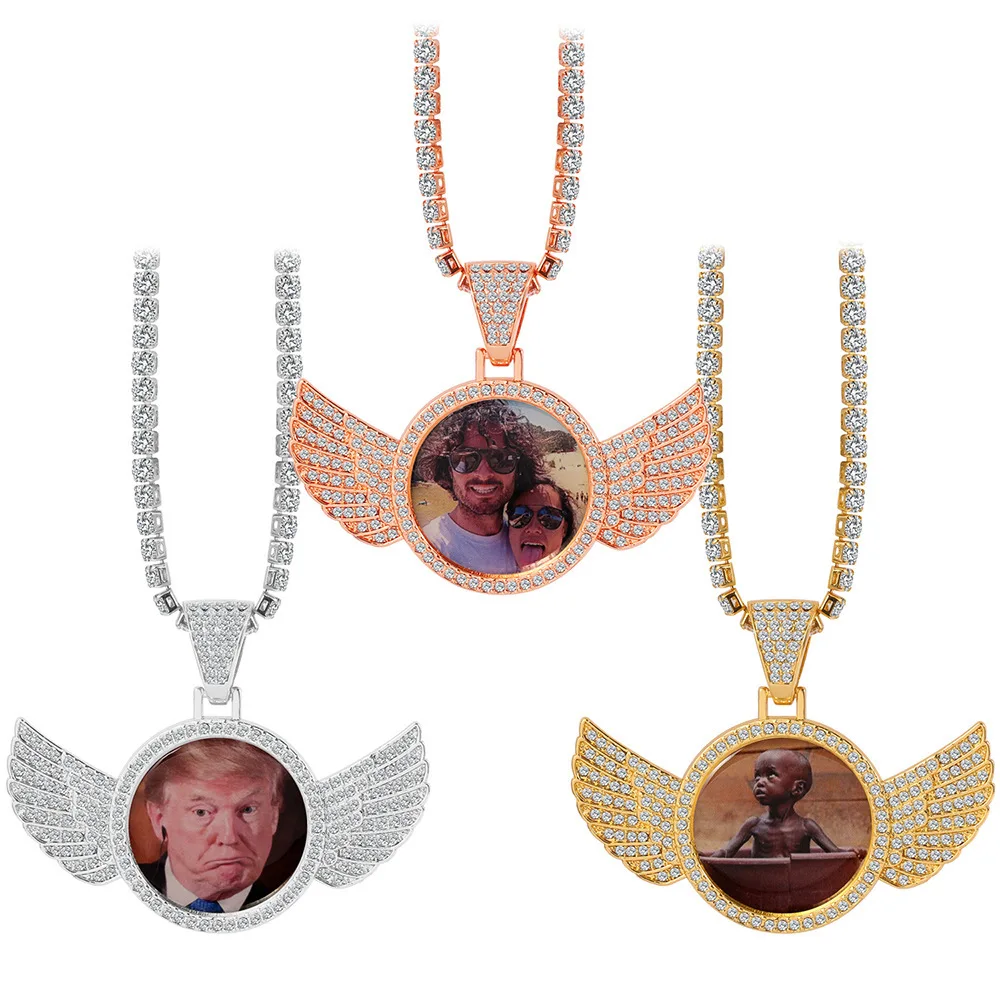 

Hip Hop Angel Wings Circular Photo Frame Pendant For Creative DIY Personalized Plated Gold Zircon Necklace, Customized color