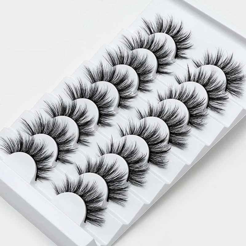 

3D Handmade eyelashes natural soft mink eyelashes customized color card round box false eyelashes for free sample