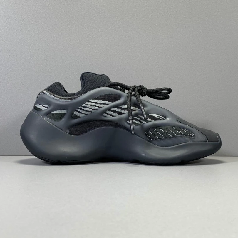 

With Box & Logo 1:1 Quality Yeezy 700 V3 Azael Flourecent Casual Retro Shoes Yezy Black Glow In The Dark Trendy Court Sneaker