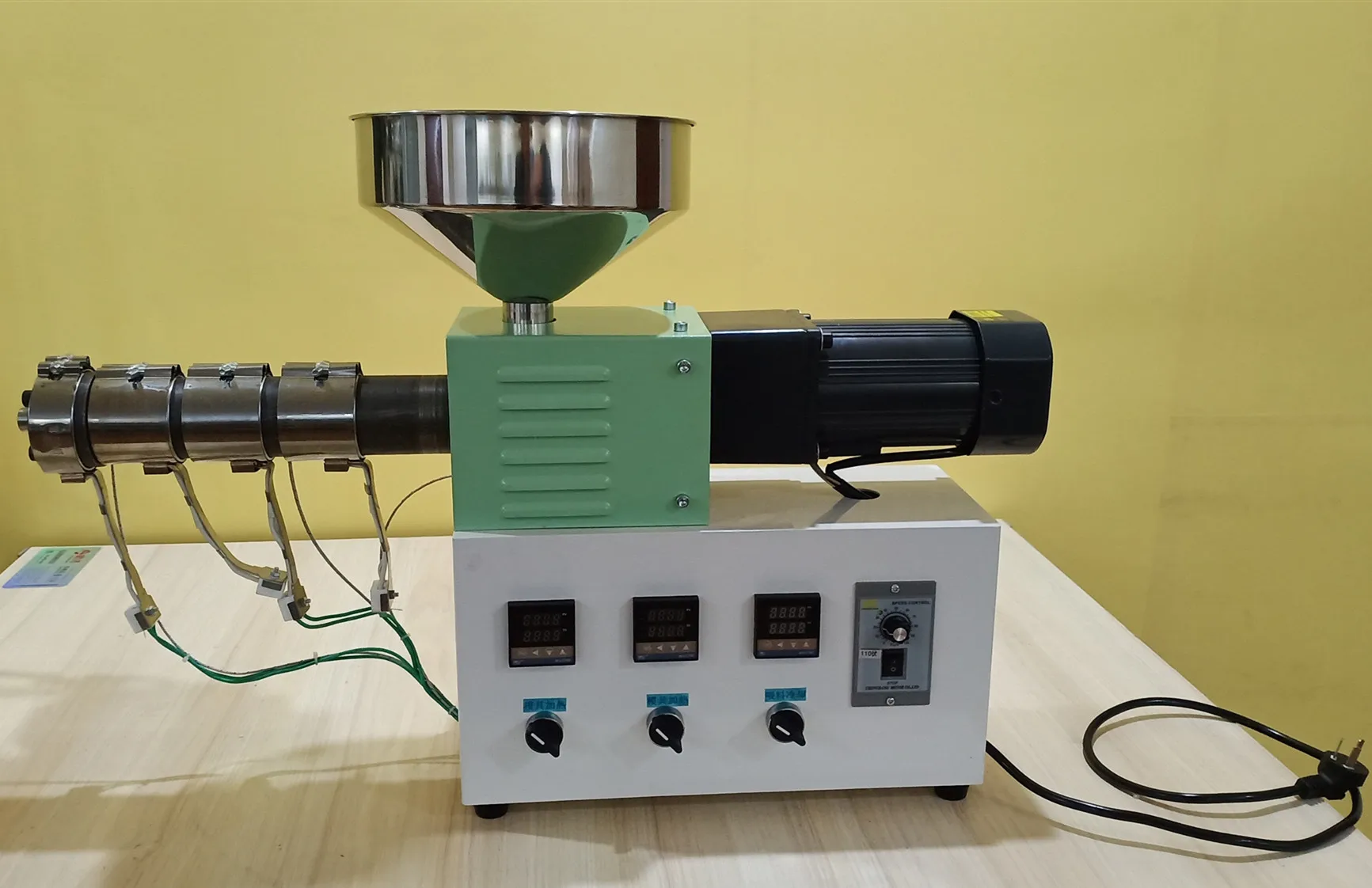 Sj35 Single Screw Extruder Small Laboratory Extruder For Filament