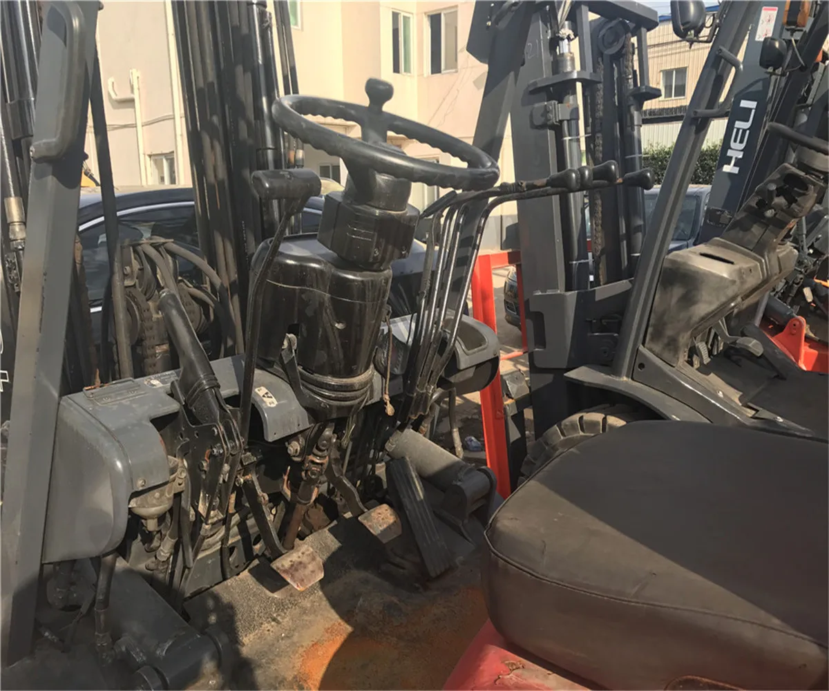 
Used 2.5t Toyot 6FD25 2.5T 7FD25 8FD25 forklift Forklift for sale 