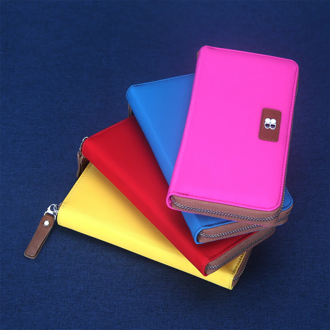 

Hot sale wholesale luxury 2020 nylon waterproof wallet women new arrival ladies clutch purse wallet, Red