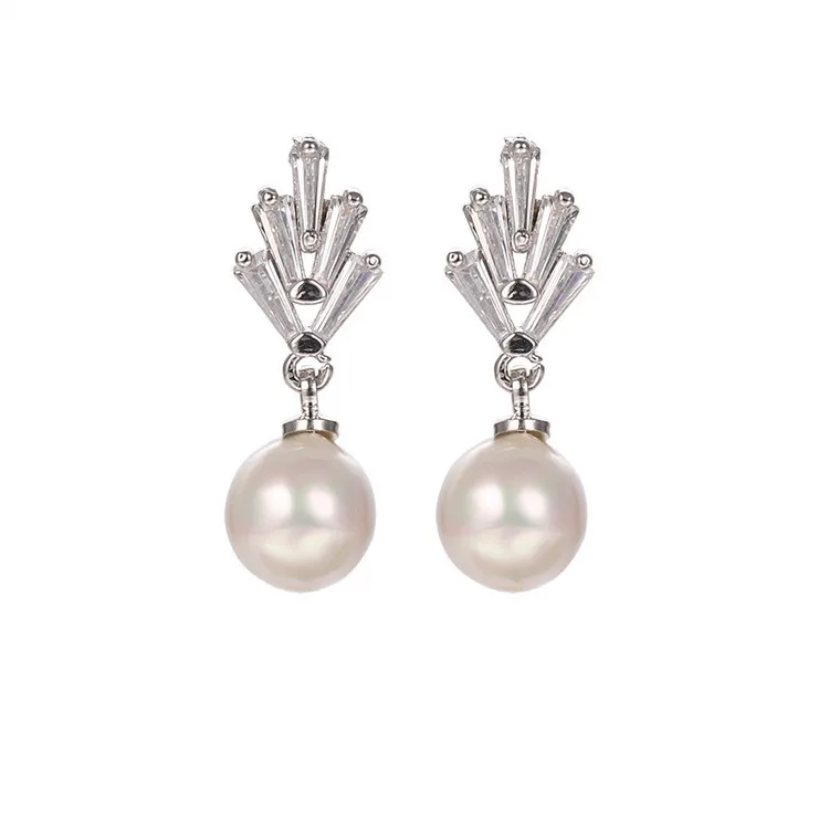 

Fashion Gold Silver Brass Zirconia Teardrop Pearl Dangle Earrings for Wedding Women Bridal Party