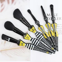 

2019 new arrival 6 pcs girl Tapered beauty body cosmetic makeup brush set