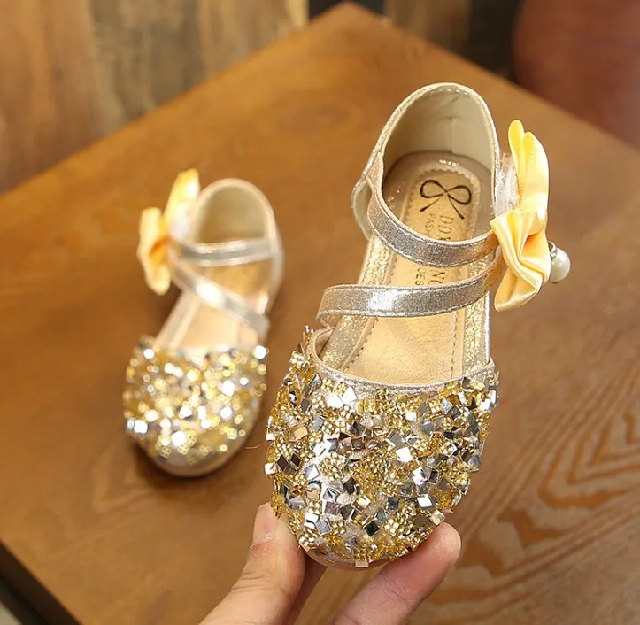 

Girls' sandals hot sale new summer princess shoes soft soled children's Baotou student Sequin girls' shoes dance dress, Pink, gold, silver