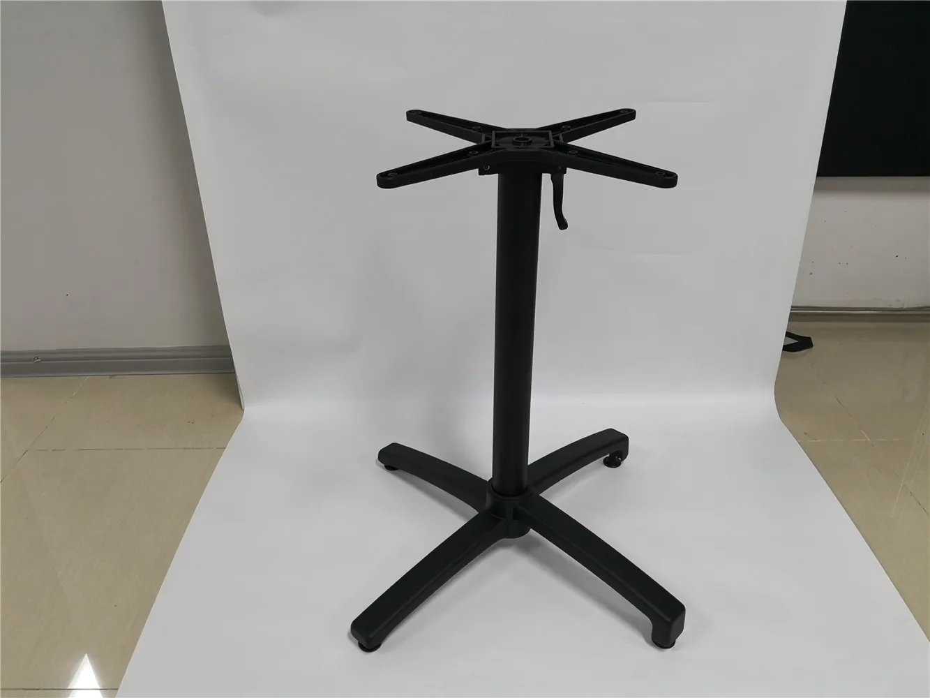 厂家直销 x 形铝金属折叠桌腿