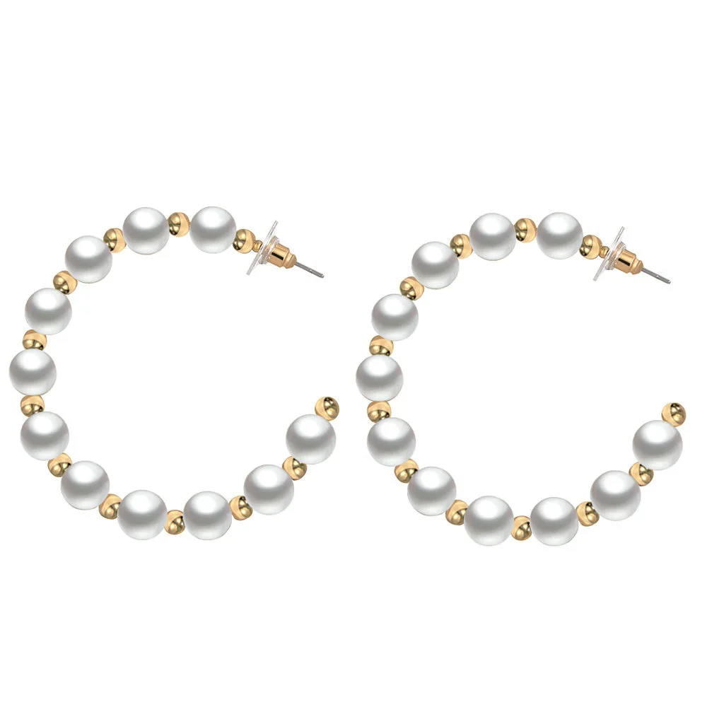 

E-0615 Wholesale New Design Fashion Hoop Earrings New Arrival Retro Temperament Pearl Earrings Creative Simple Metal C Earrings, Picture shows