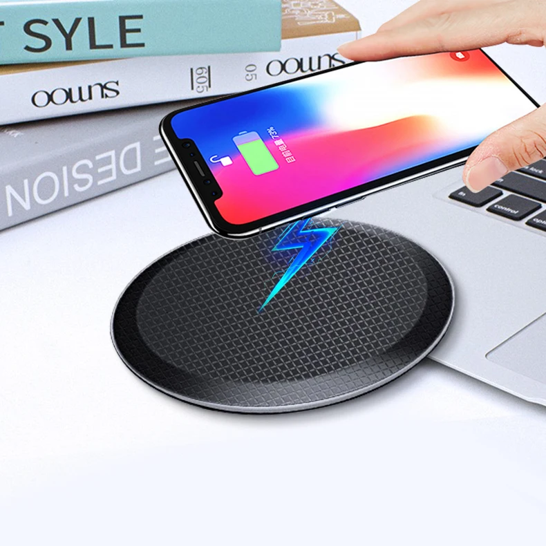 

Factory wholesale OEM ODM customized universal 5W 10W 15W 30W portable desktop magnetic fast wireless charger for mobile phones