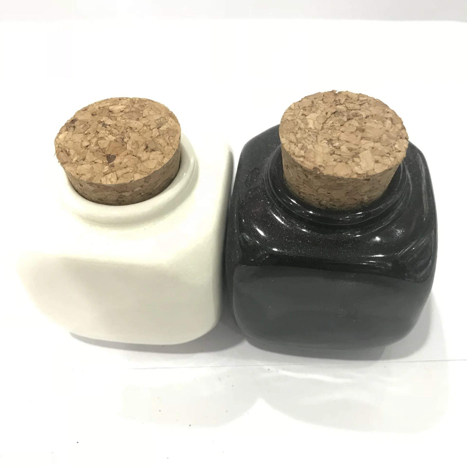
Nail Art Can Acrylic Nails Dappen Dish Deramic Cup Square White and Black 