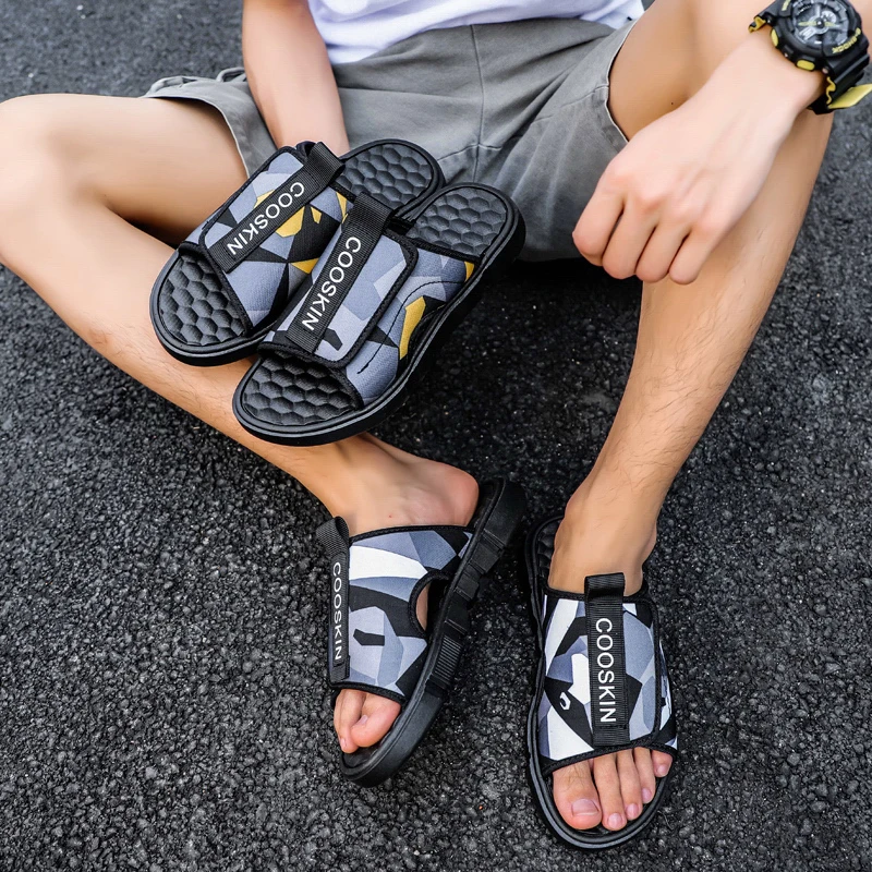 

Fashion New Sport 2020 Men's Summer Sandals, Outdoor Adjustable Strap Massaging Recovery Slide Sandal for teens